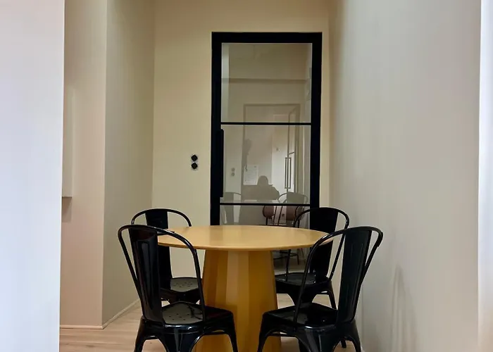 Magnolia Deco